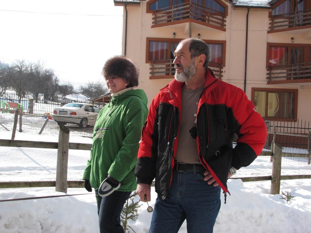 Pension Piatra Craiului Moieciu de Jos Exterior photo